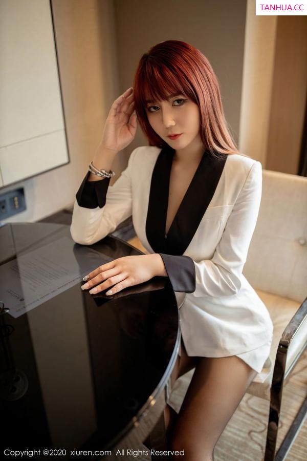 如歌fairy  [XiuRen]高清写真图 2020.11.17 No.2792 fairy如歌第5张图片